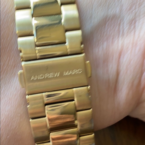 Andrew Marc Watch - Picture 4 of 5